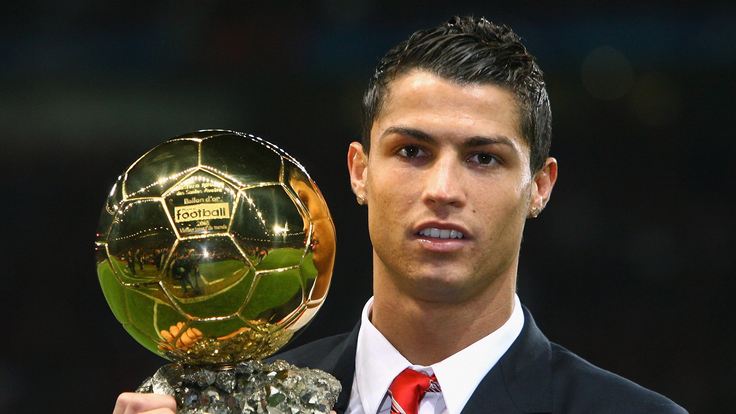 kaiyun sports safe-沃尔夫斯堡中场策划离队，引发球迷担忧，沃尔夫斯堡转会消息